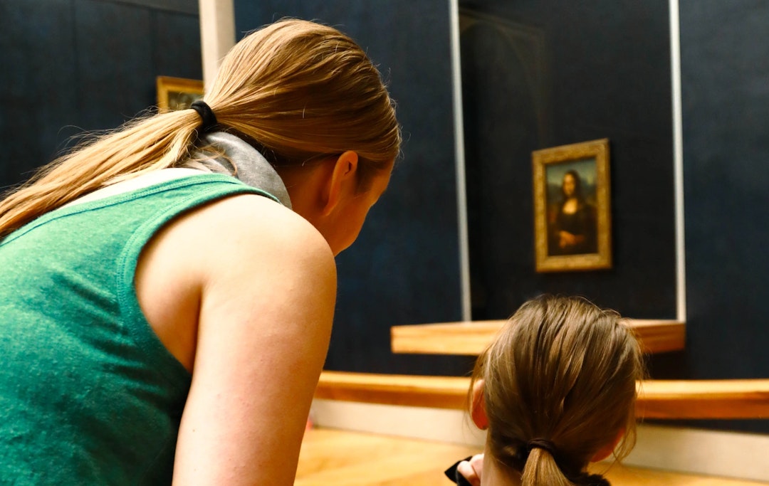 Paris: Louvre Museum Early Morning Tour Paris: Louvre Museum Early Morning Tour