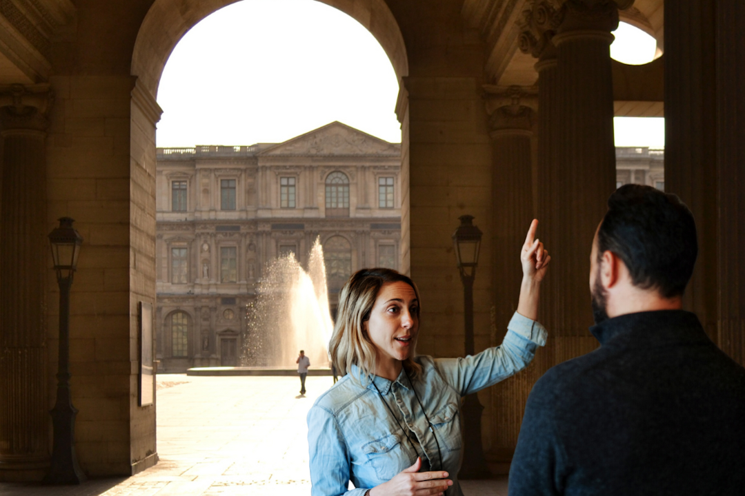 Paris: Louvre Museum Evening Private Tour Paris: Louvre Museum Evening Private Tour