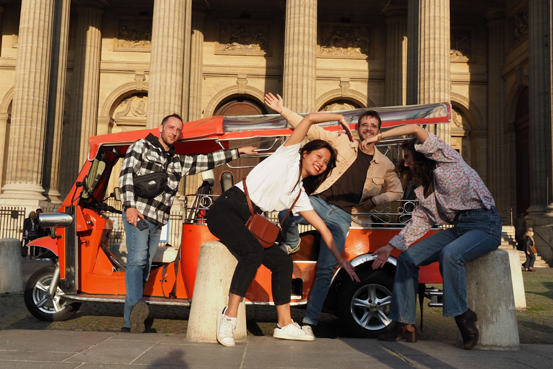 Paris: Tuk Tuk Highlights Private Tour with Montparnasse 360 View with Guide Paris: Tuk Tuk Highlights Private Tour with Montparnasse 360 View with Guide