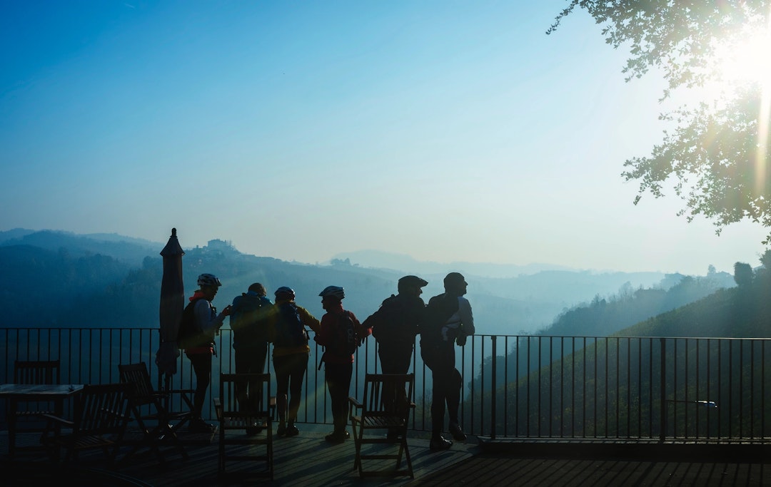 Roero: e-Bike Private Tour with Lunch in a Local Osteria Roero: e-Bike Private Tour with Lunch in a Local Osteria